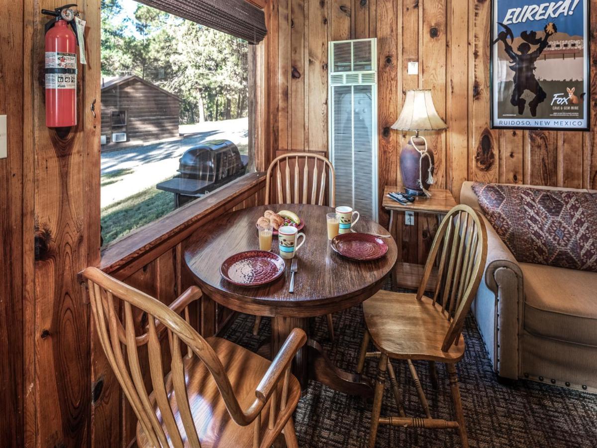 Apache Village 6, King Studio With Sleeper Sofa, Sleeps 3 Ruidoso Exterior photo